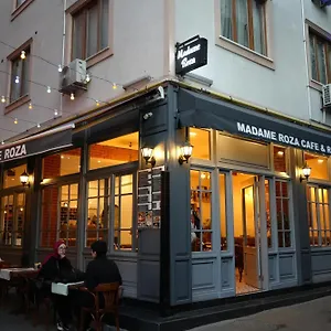 Madame Roza Hotel