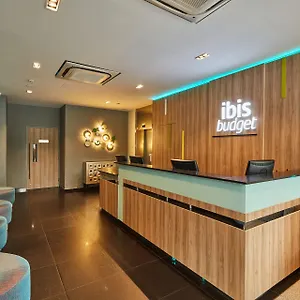 ** Hotel Ibis Budget Bugis Singapura