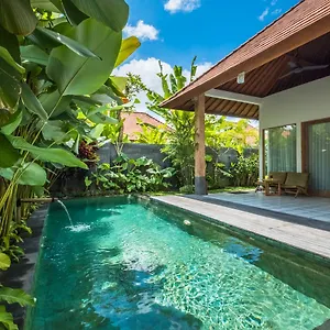 Resor Purana Boutique *****